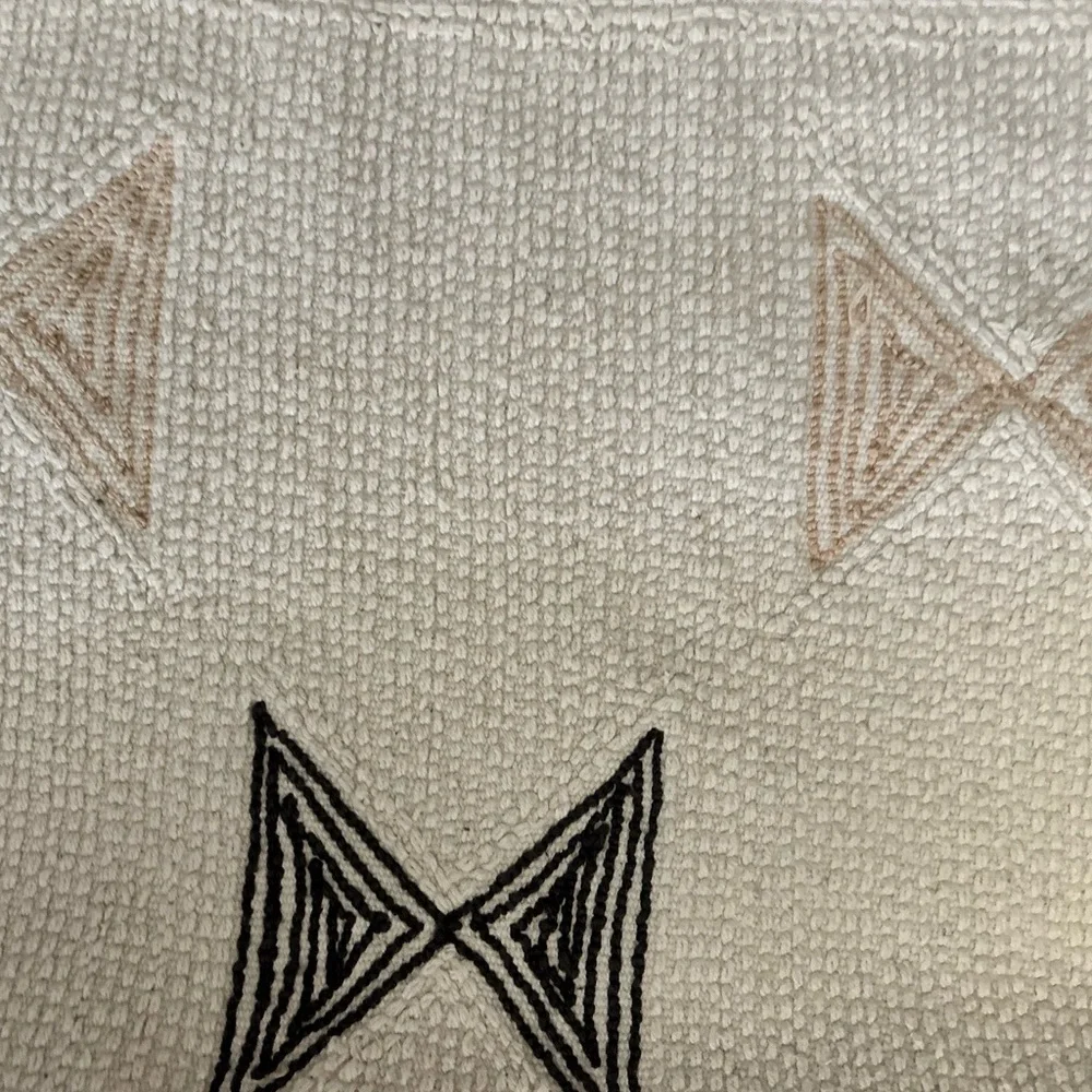 Opalhouse 18x30 Bath Mat with Geometric Bow Design, NWT
